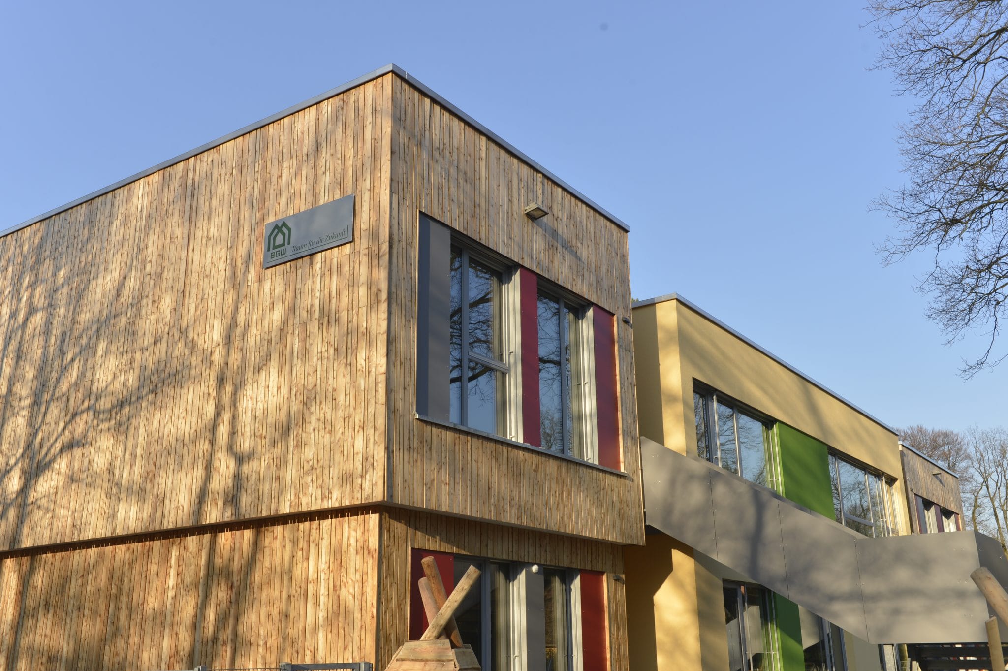 BGW_Kita_Aussenansicht-2048x1363