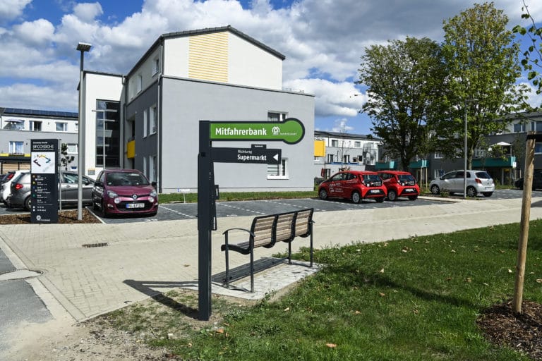 Mitfahrbank_DSC5175-768x512