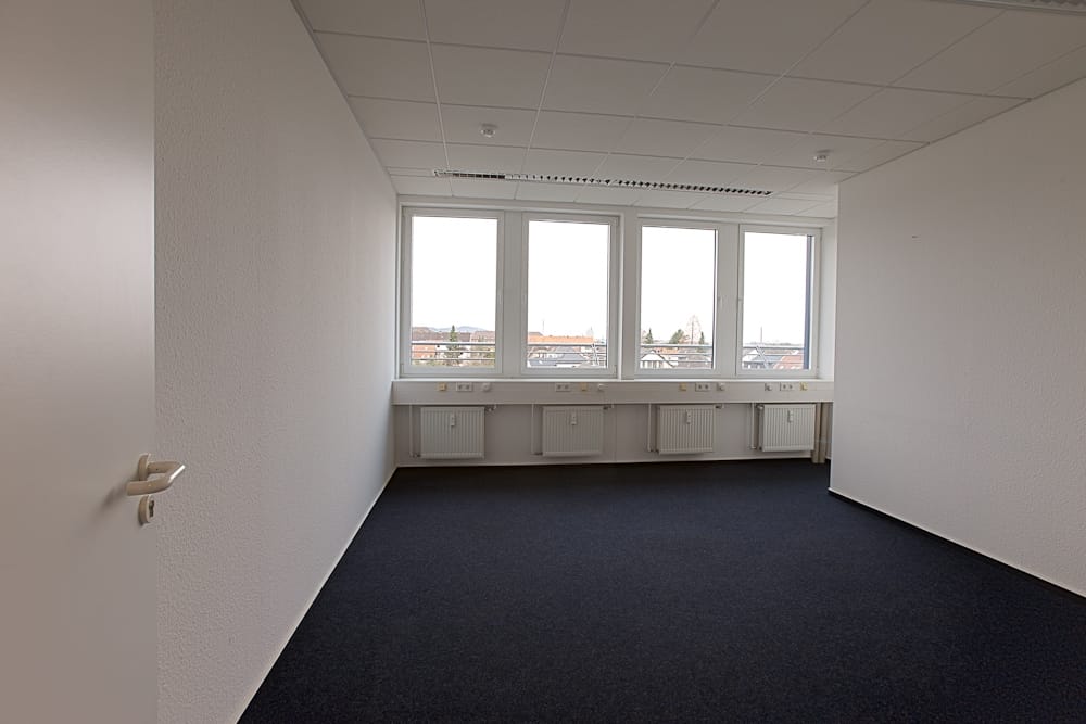 Beispielbüro unmöbliert
